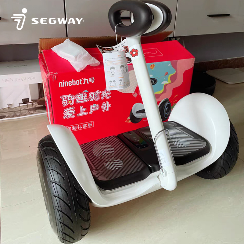 CL 2025 Bestseller Neuer China – Kids Ride On Suitcase Scooter Bewertung und Preis